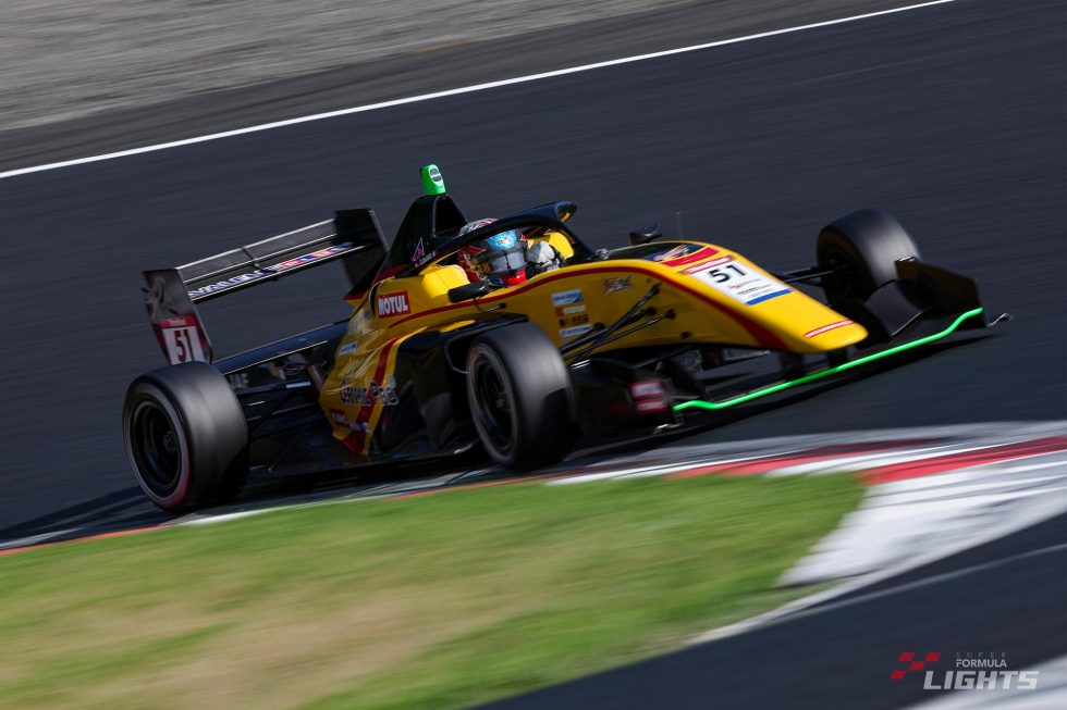 ザック・デビッド（B-MAX RACING 324）
