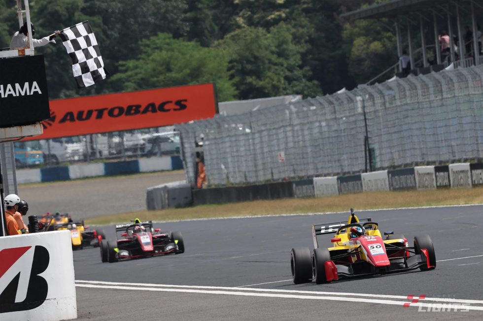 野村勇斗（HFDP WITH B-MAX RACING）
