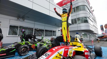 野村勇斗（HFDP WITH B-MAX RACING）