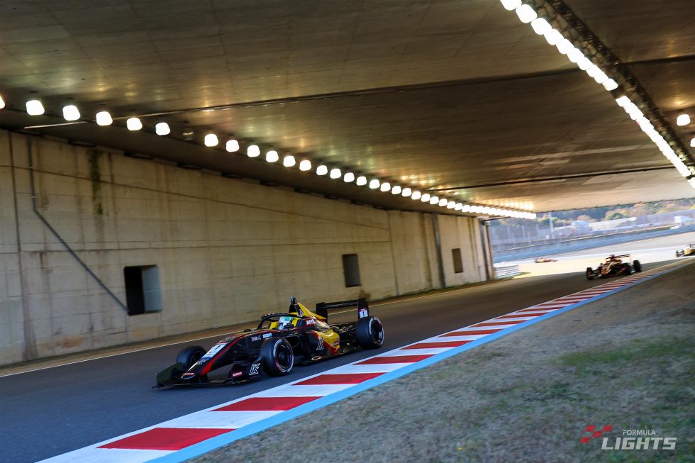 卜部和久（B-MAX RACING 324）