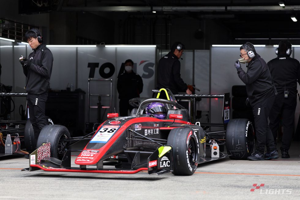 鈴木斗輝哉（モビリティ中京 TOM'S TGR-DC SFL）