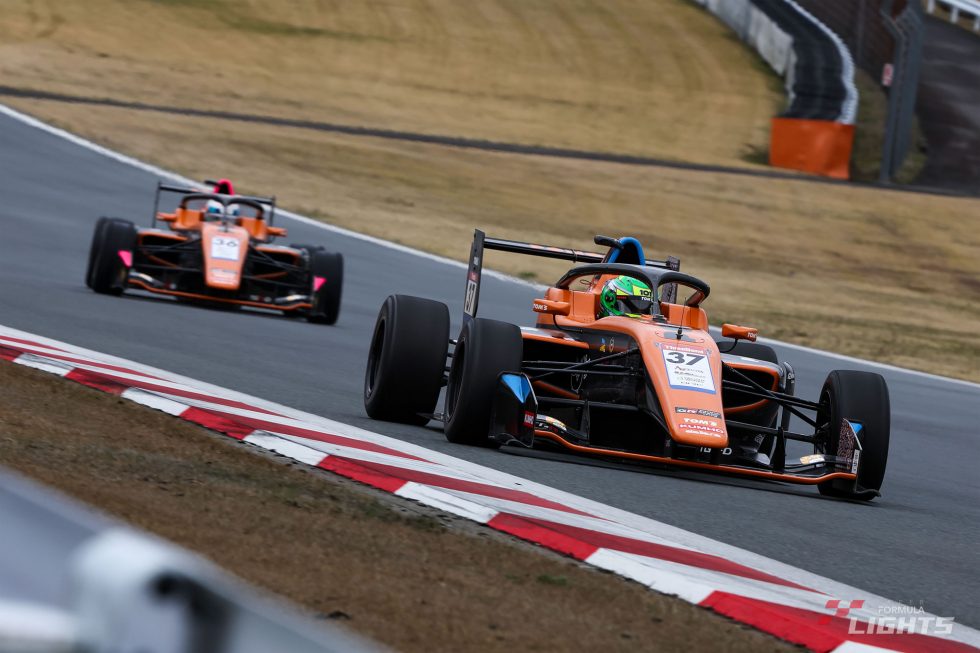 アクシャイ・ボーラ(PONOS Racing TOM'S SFL)